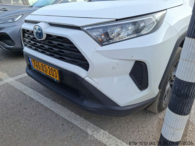 מודעת רכב טויוטה RAV4