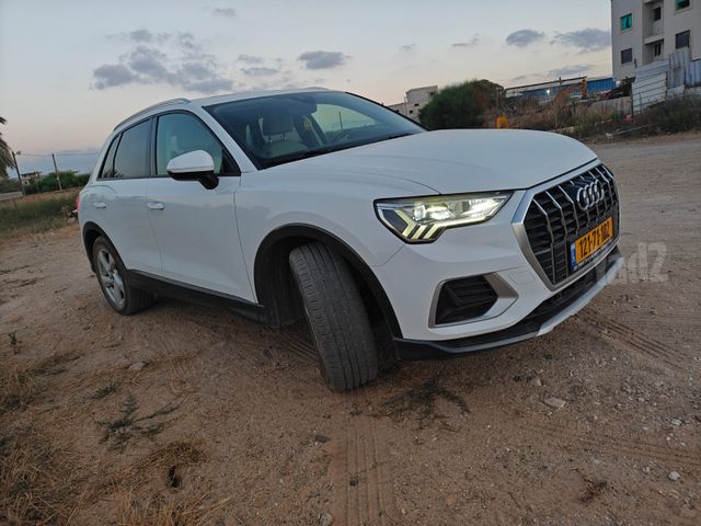 מודעת רכב אאודי Q3