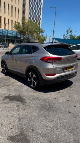 יונדאי טוסון