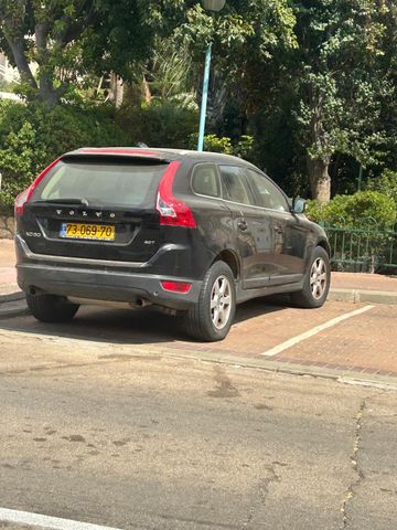 וולוו XC60
