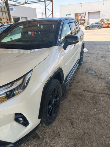 טויוטה RAV4