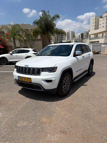 ג'יפ גרנד צ'ירוקי