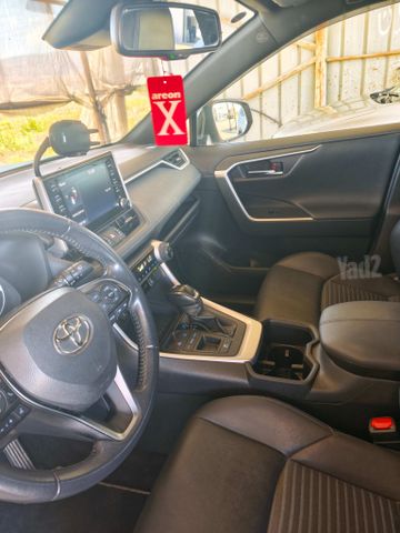 טויוטה RAV4