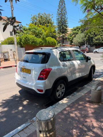 שברולט טראקס