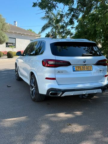 ב מ וו X5