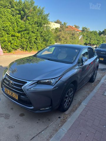 לקסוס NX