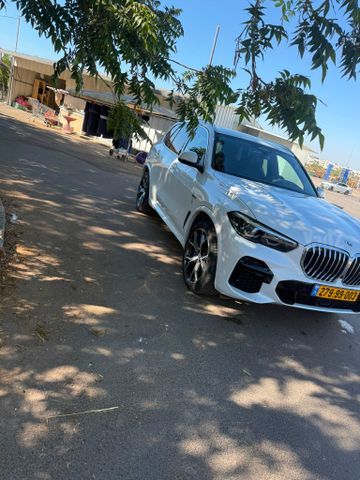 ב מ וו X5
