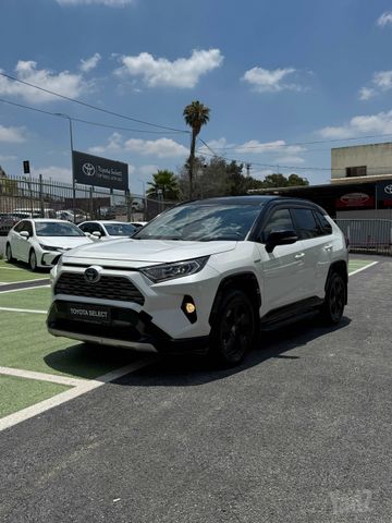 מודעת רכב טויוטה RAV4