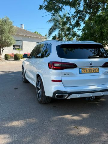 ב מ וו X5