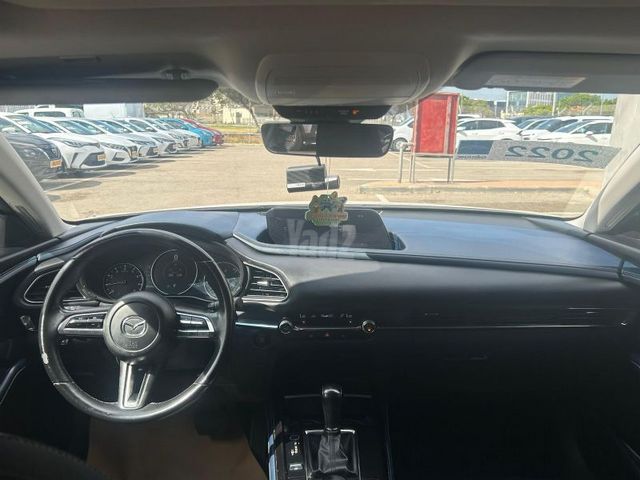 מאזדה CX-30