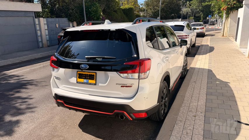סובארו פורסטר