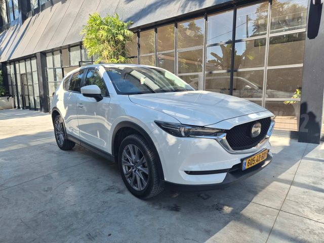 מודעת רכב מאזדה CX-5