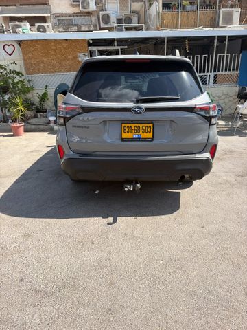 סובארו פורסטר
