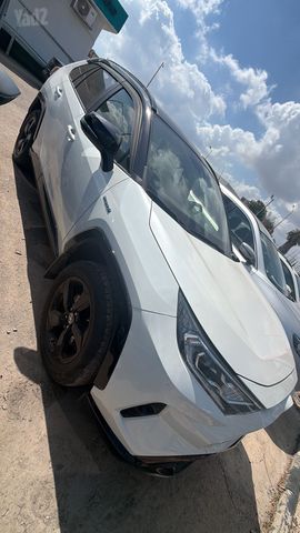 טויוטה RAV4