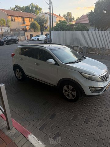 קיה ספורטז'