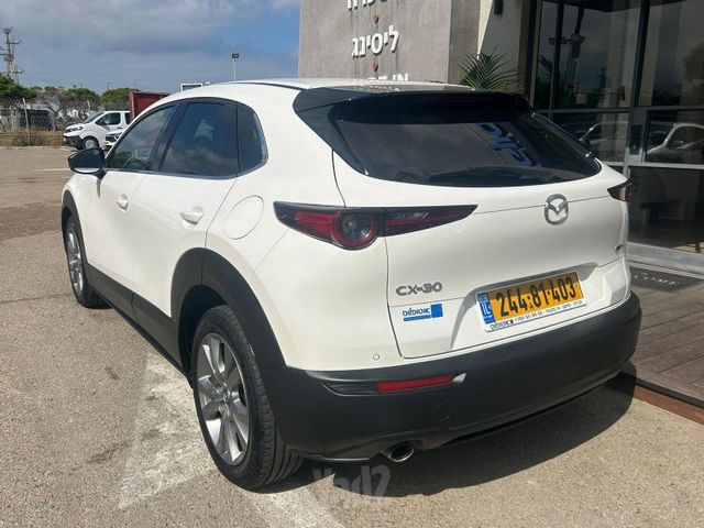 מאזדה CX-30