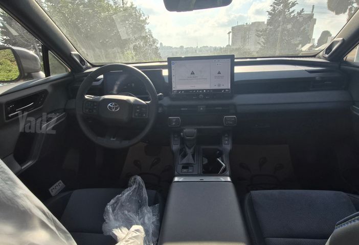 טויוטה RAV4