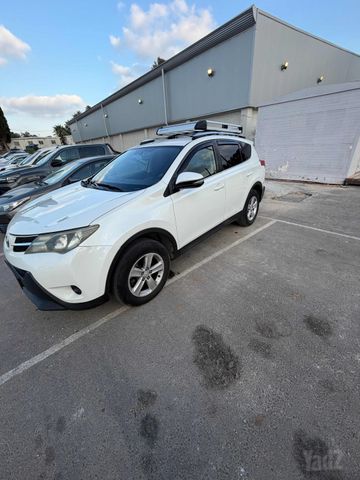 טויוטה RAV4