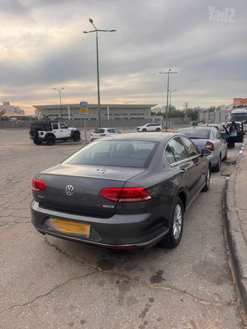 מודעת רכב פולקסווגן פאסאט 1