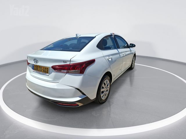 יונדאי אקסנט i25