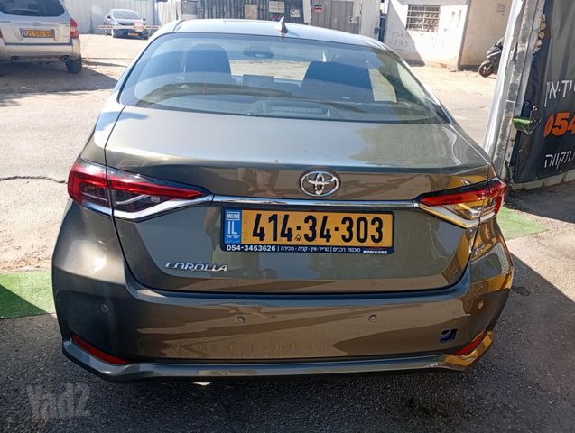 טויוטה קורולה