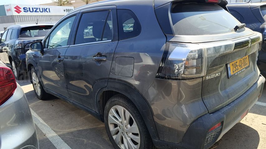 סוזוקי S-Cross