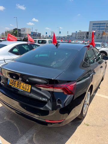 סקודה אוקטביה