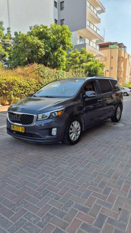 מודעת רכב קיה קרניבל