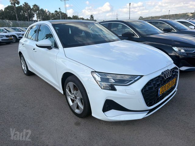 אאודי A3