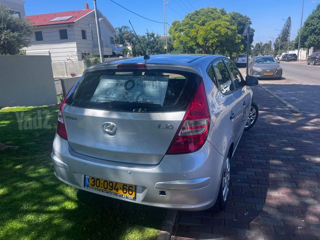 יונדאי i30