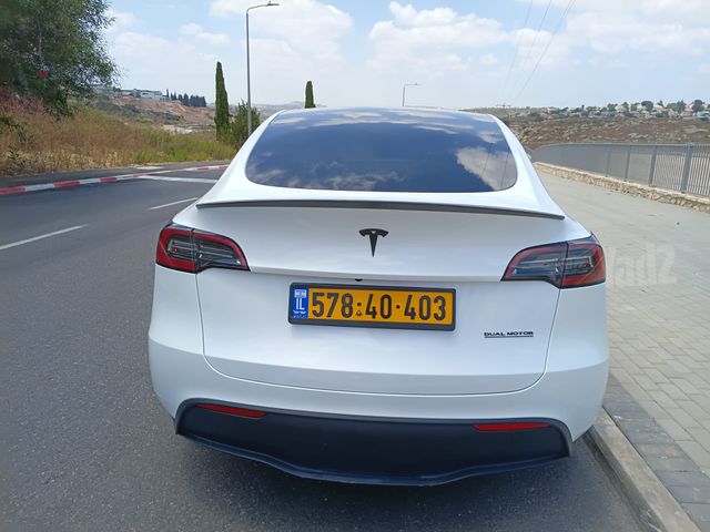 טסלה מודל Y
