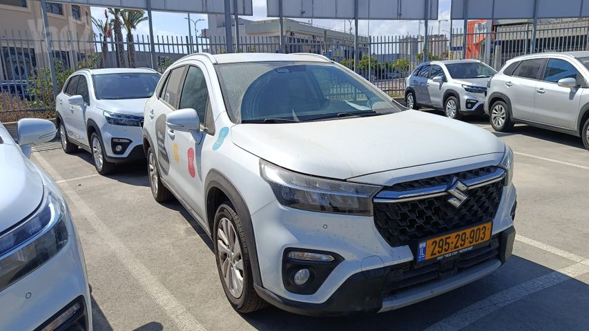סוזוקי S-Cross