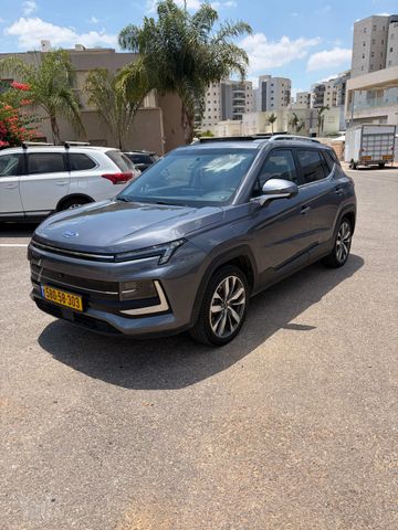 מודעת רכב ג׳יי.איי.סי E-JS4