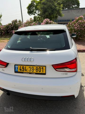 אאודי A1