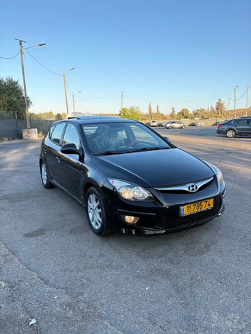 יונדאי i30