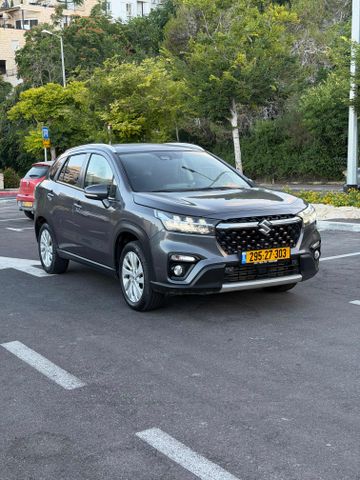 סוזוקי S-Cross