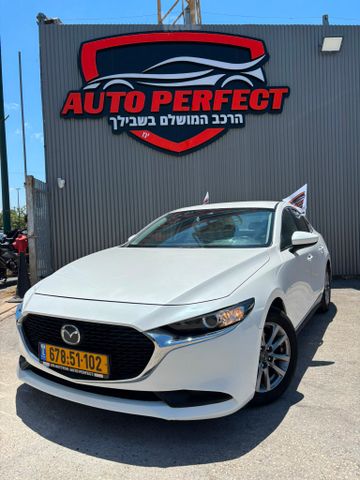 מאזדה 3
