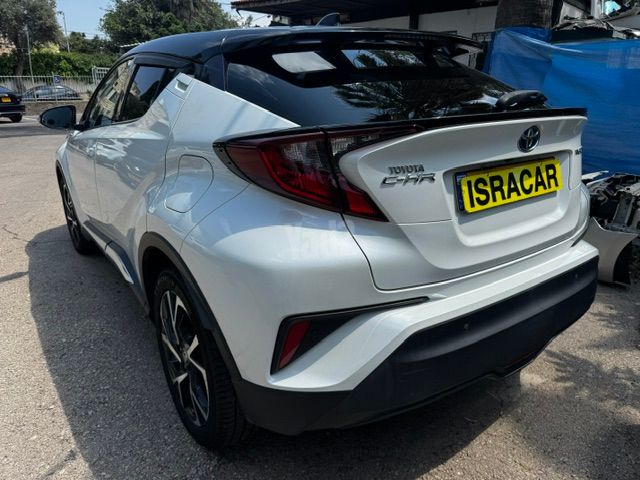 טויוטה C-HR