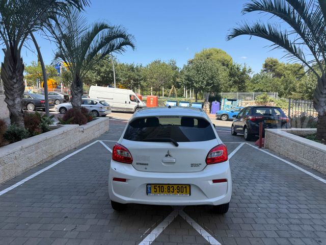 מיצובישי ספייס סטאר