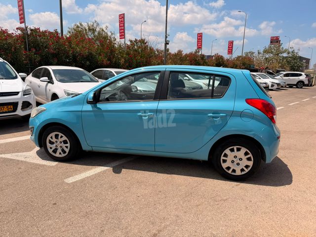 יונדאי i20