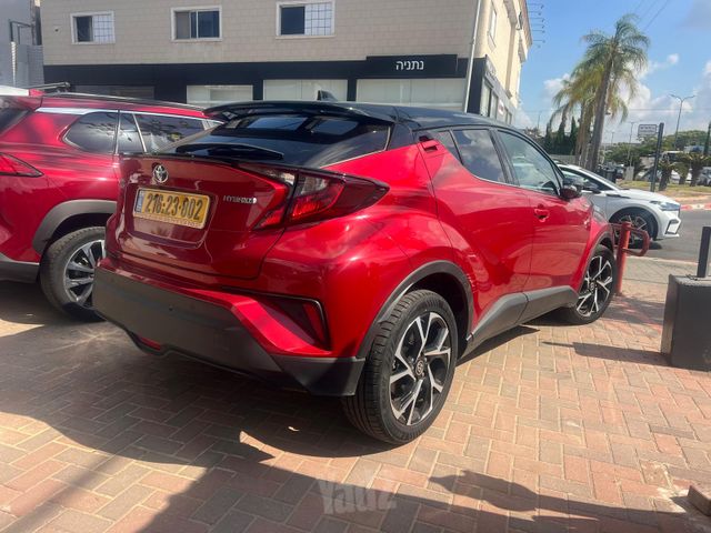 טויוטה C-HR