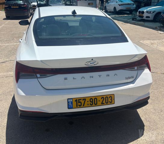 יונדאי אלנטרה