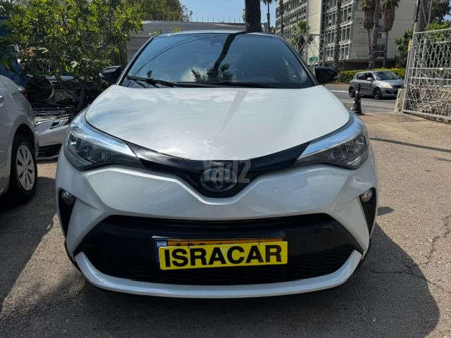טויוטה C-HR