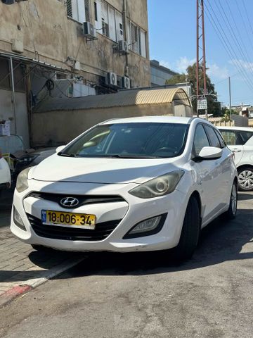 יונדאי i30
