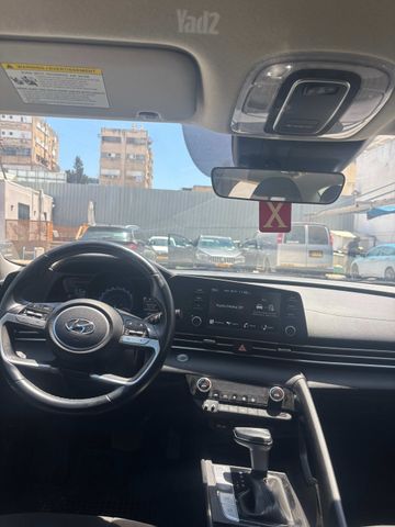 יונדאי אלנטרה