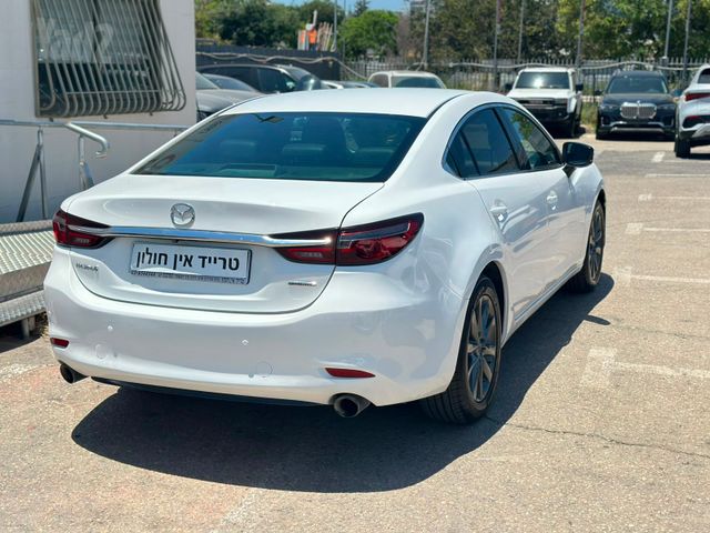 מאזדה 6