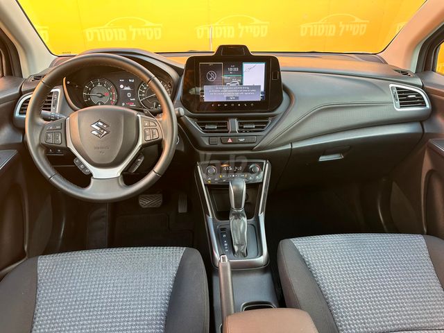 סוזוקי S-Cross