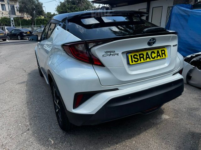 טויוטה C-HR