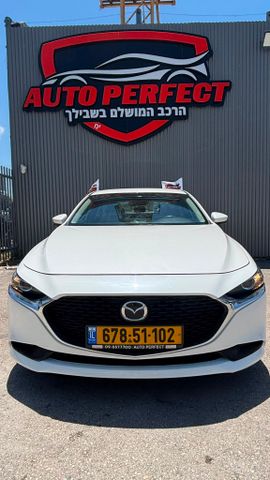 מודעת רכב מאזדה 3