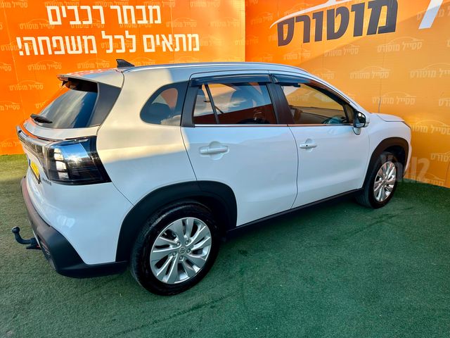 סוזוקי S-Cross
